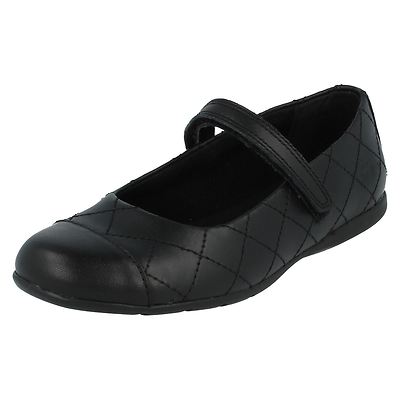 Clarks Mädchen-Schulschuhe 'Tasha Bay' – Mary-Jane Stil Mit Klettverschluss, Aus Leder, Verschiedene Breiten