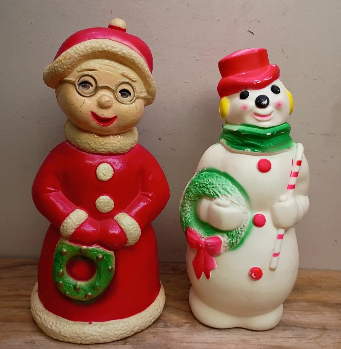 1960 Year Manufactured Collectible Holiday & Seasonal Figurines