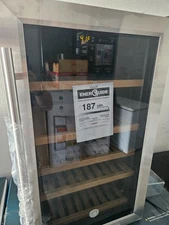 GE 31 Bottle / 109-Can Wine and Beverage Cooler Stainless steel gvs04bqnss