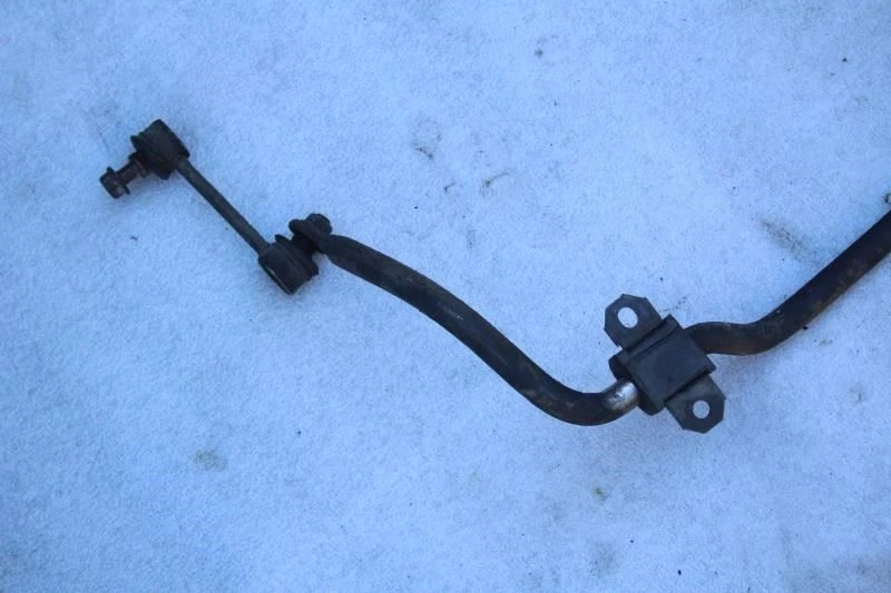 Toyota Celica GTS 1990 estabilizador trasero barra estabilizadora automático A/T 2x2 Foto 4 de 4