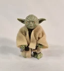 Vintage 1980 Star Wars KENNER Yoda Action Figure with Belt & Robe