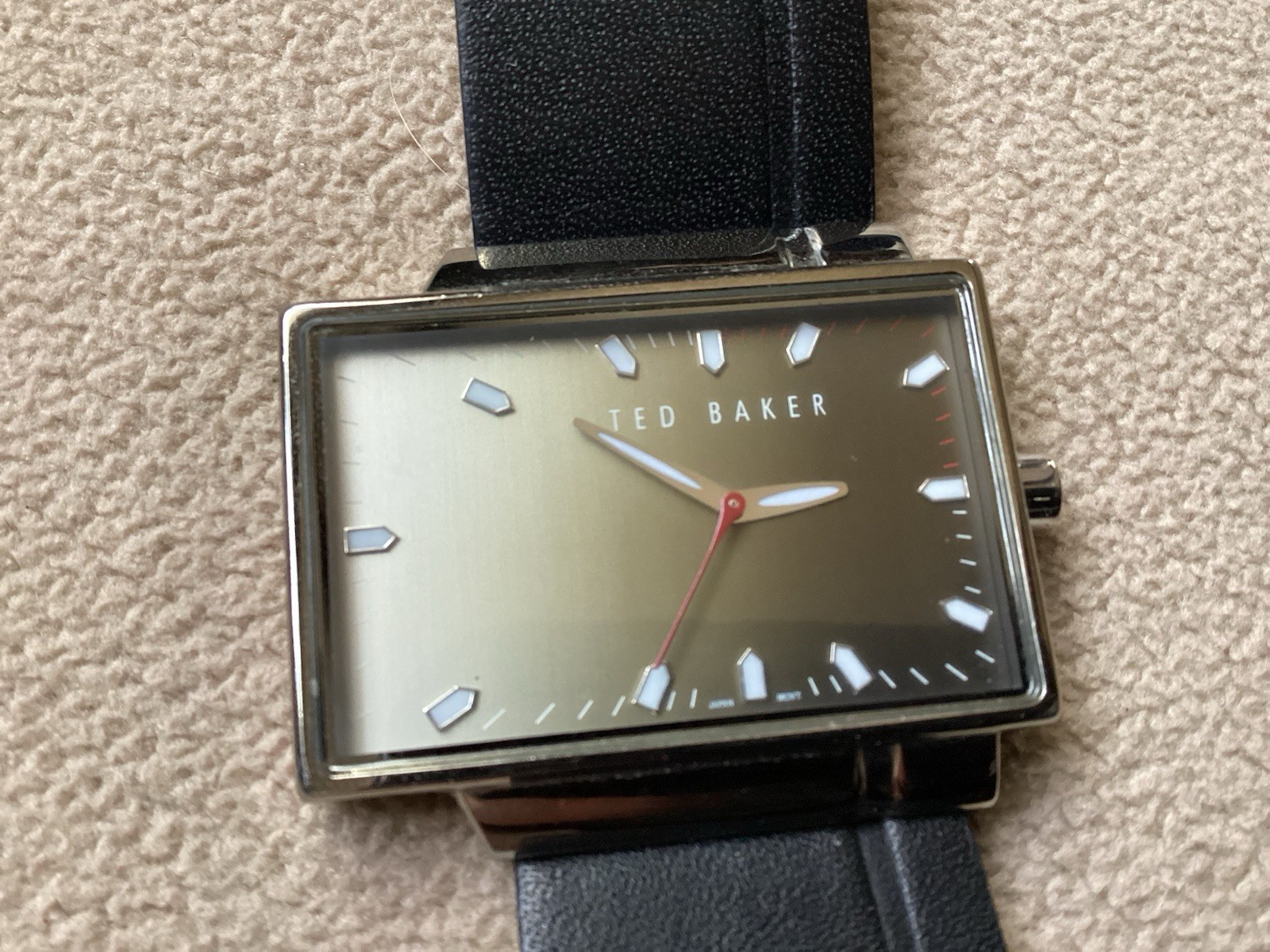 Ted Baker Rare Sideways Rectangle Face Watch Need… - image 1