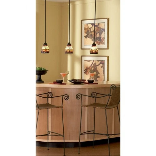 West End Mini Pendant 1 Light     -Traditional Installation Mini Pendant Quoizel - Picture 3 of 4