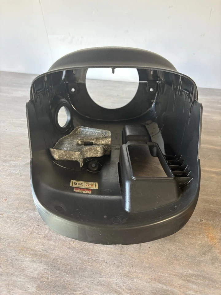 2007-2010 Hyundai Elantra Steering Column Shroud Plastic Cover OEM ignition Hole - Image 4 of 4