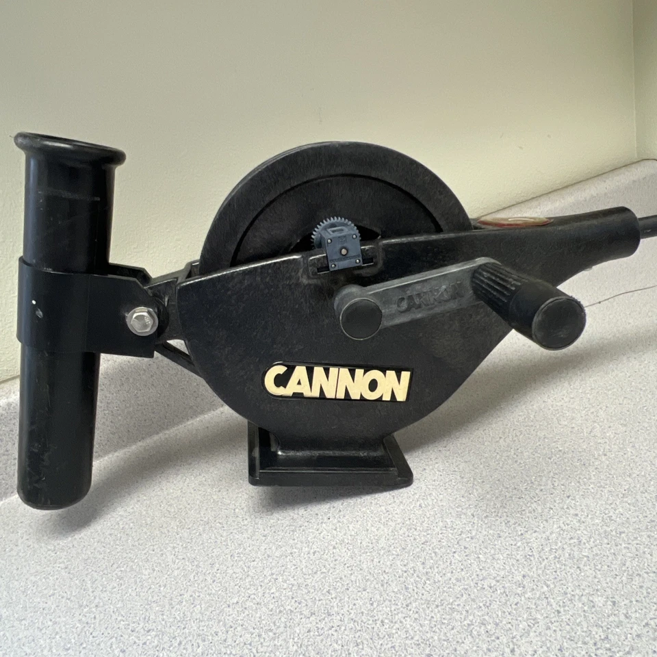 Cannon Easi-Troll II Manual Downrigger 20'' boom, Rod Holder, Cable & Release - Image 3 of 4