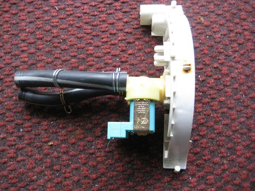 Zanussi Waschmaschine ZWX1605W Einlass Magnetventil Block & Verteiler