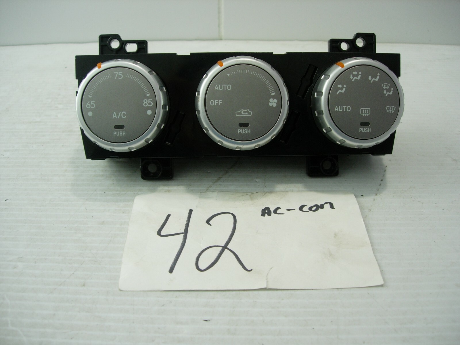 2007 2008 Subaru Forester AC and Heater Control Used Stock #42-AC 