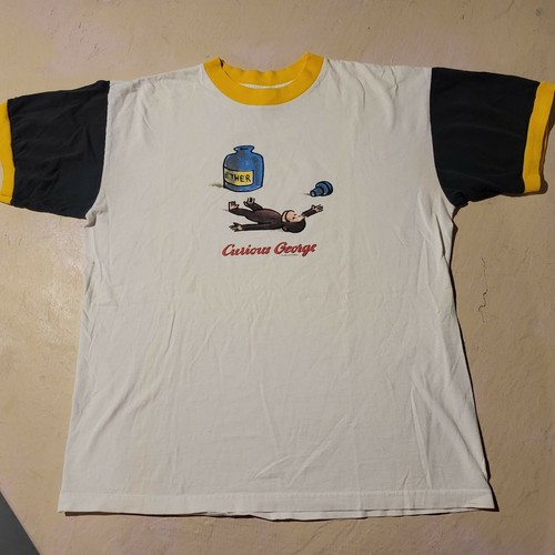 Vintage Chronicles Graphic T Shirt Mens 