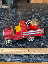 Vintage Fireman Fire Truck Tin Litho Vehicle Made In Japan