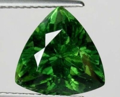 GREEN TOPAZ 5 MM TRILLION CUT VVS BEAUTIFUL COLOR 4 PIECE SET F-4311