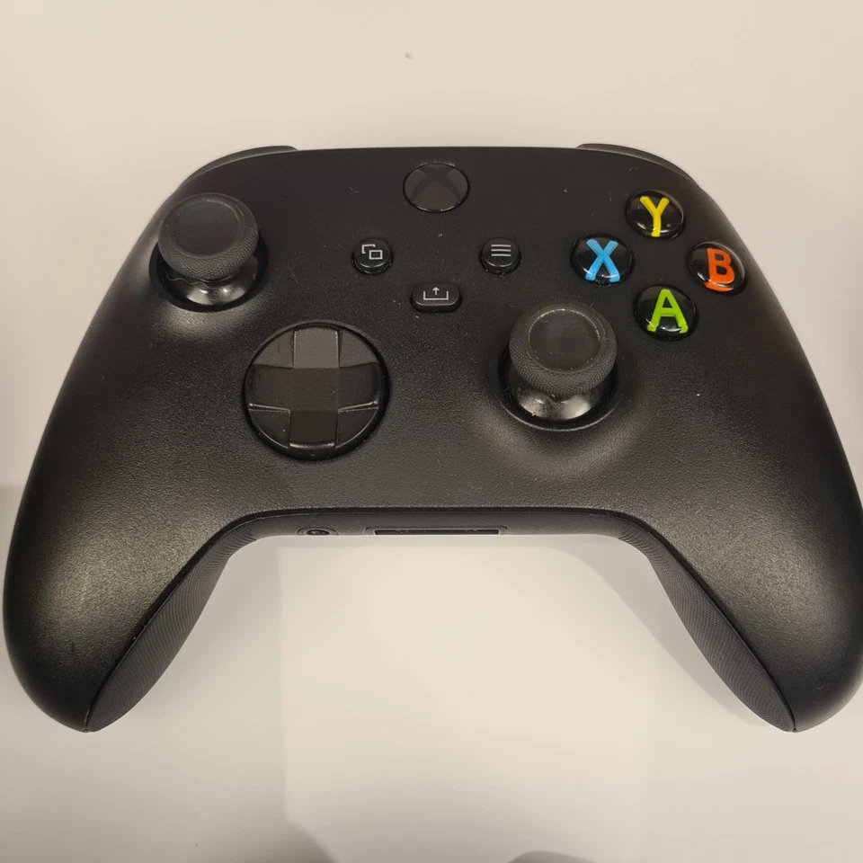 Job Lot Spares Or Repairs Xbox Controllers And Accessories + Logitech G533 W/USB - Image 4 of 4