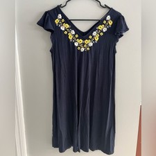 LOFT Embroidered Floral Dress Navy V Neck Short Sleeve Casual Size Small Petite