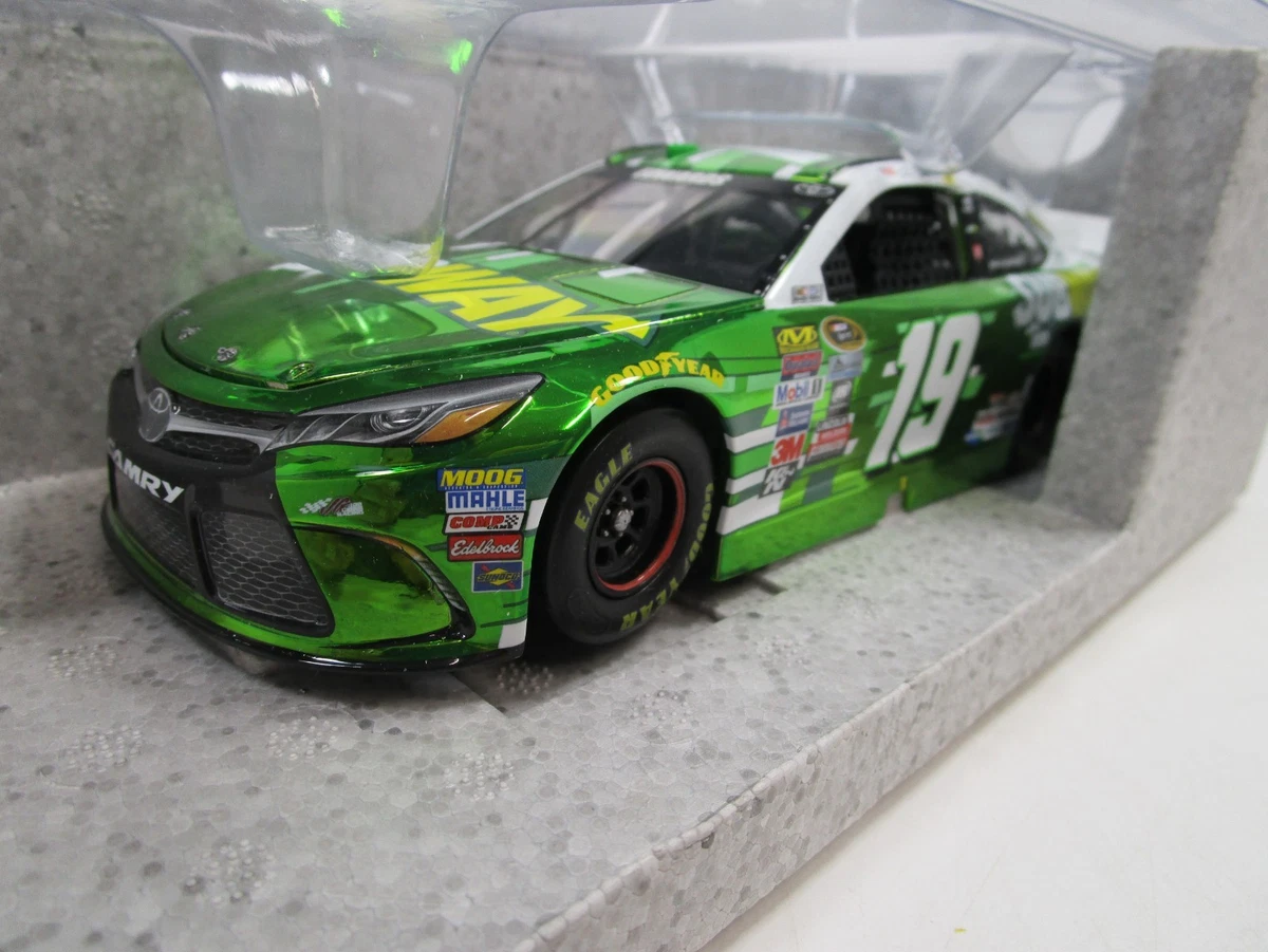 Carl Edwards Toyota 1:24 Diecast Racing Cars for sale | eBay