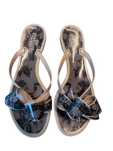 Valentino Garavani Bow Thong Sandals