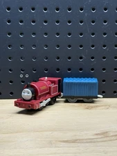 Thomas & Friends Trackmaster Motorized Skarloey With Cargo Car