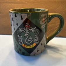 Harry Potter-SLYTHERIN House Crest Mug