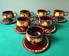 Vallauris Vintage années 50 Marius Giuge, 7 Tasses anses torsadées, sous tasses