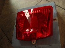 58266R FANALINO POSTERIORE COMPLETO PIAGGIO VESPA 250-300 GTS -GTR (ORIGIN. PIAG