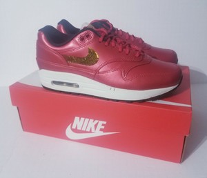 nike women's size 9 in mens