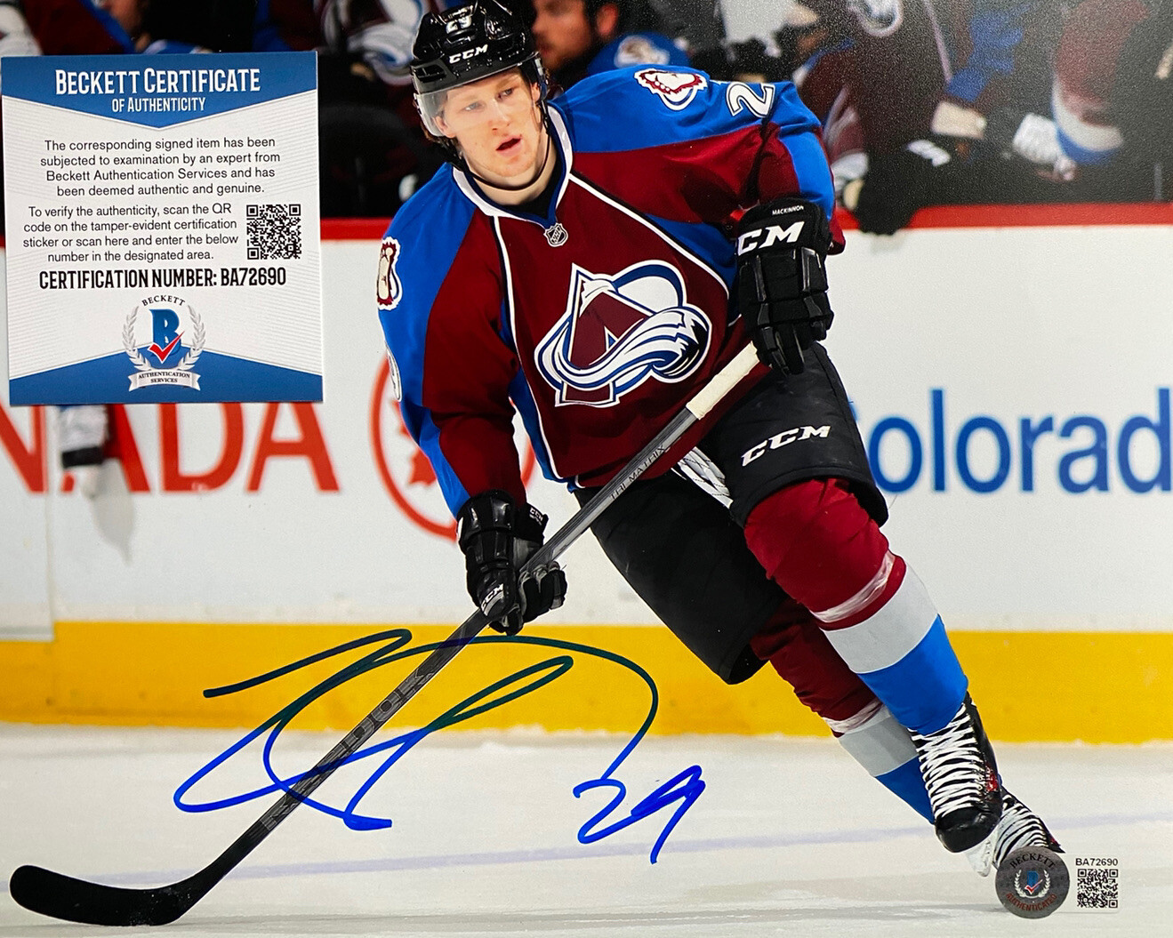 Nathan MacKinnon Memorabilia – AJ Sports