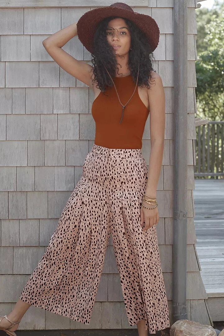 TAKING ON PALAZZO PANTS - Stephanie Yeboah