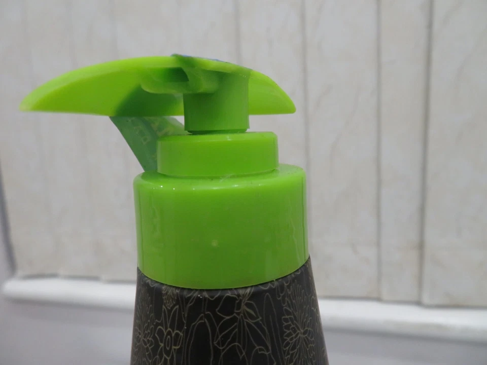 Macadamia Rejuvenating Moisturizing Rinse 33.8 fl oz "CRACKED CAP" - Image 4 of 4