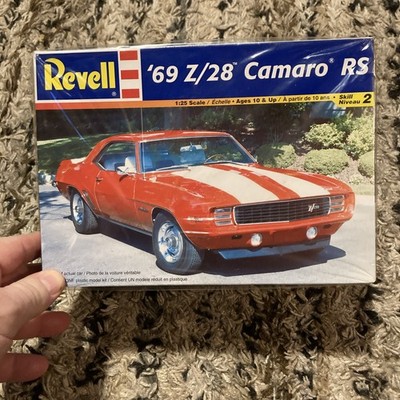 REVELL '69 Z-28 Camaro RS Car Model Kit  As Seen