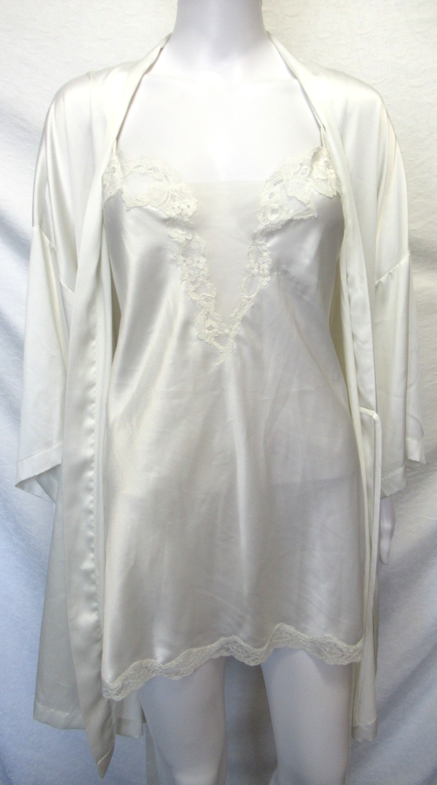 Victoria's Secret Very Sexy Low Back Sz M White Satin Negligée & Robe Bridal Set