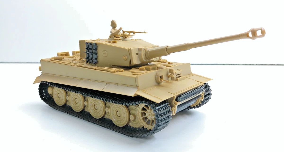 Adesivo Per Auto U24 – Carro Armato Tiger II (Reale) – 17x9 Cm, Pellicola Resistente Ai Graffi E UV