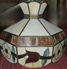  Tiffany Style Lampshade Moe Light by Thomas Inds. Tulip Vintage Art Glass 1968