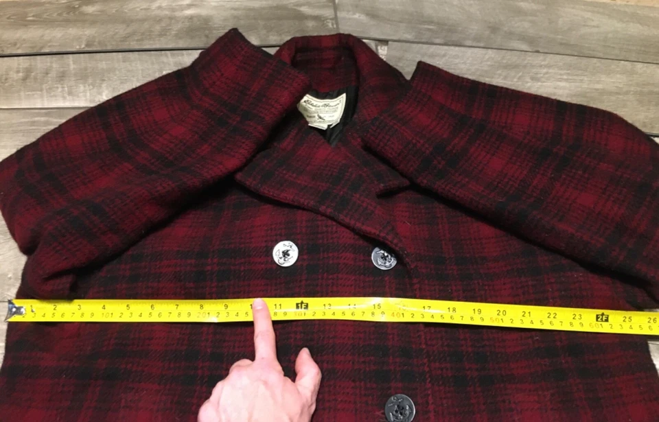Abrigo de mujer vintage Eddie Bauer rojo negro lana a cuadros chaquetón guisante talla XXL Foto 4 de 4