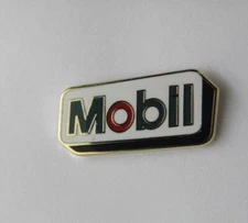 Mobil Oil Gas Fuel Lapel Pin Hat pin badge 3/4 inch in size
