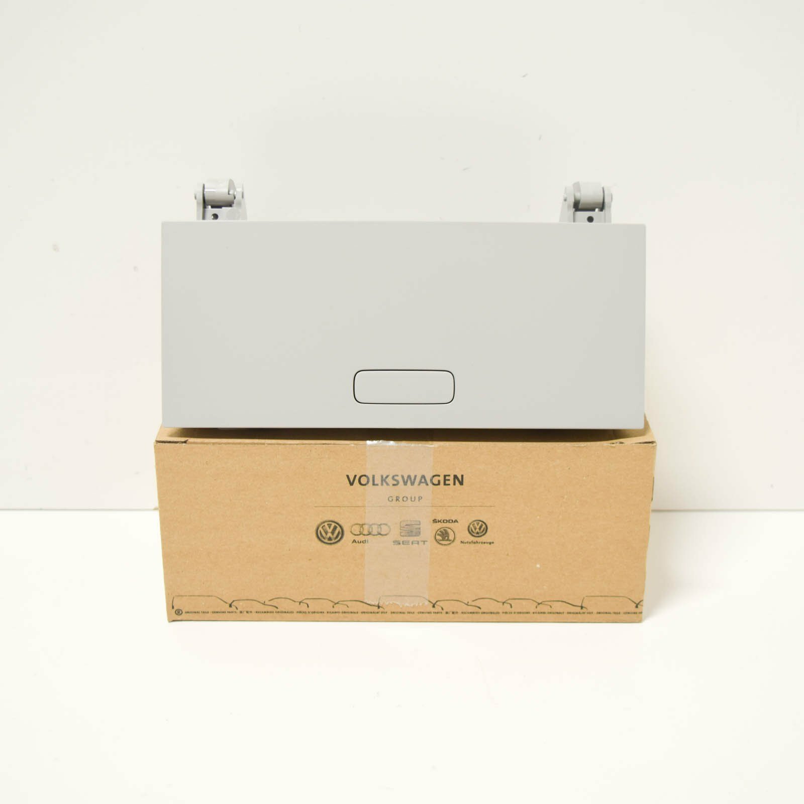 OEM Volkswagen Amarok 2h Spectacles Holder 2H0868565EY20 Genuine  