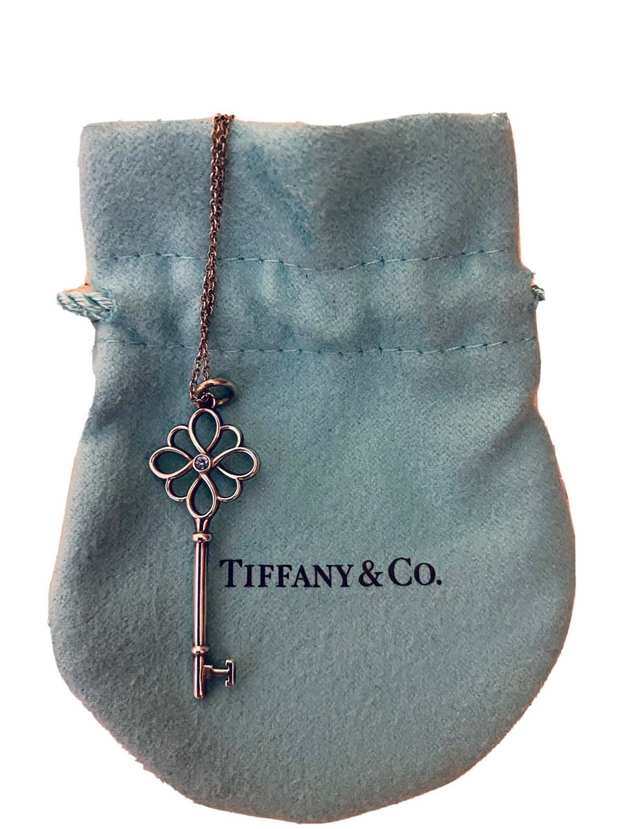 Tiffany & Co. キー 鍵型ネックレス ブルーサファイア ティファニー キー ジュエリー、アクセサリー | Tiffany & Co.