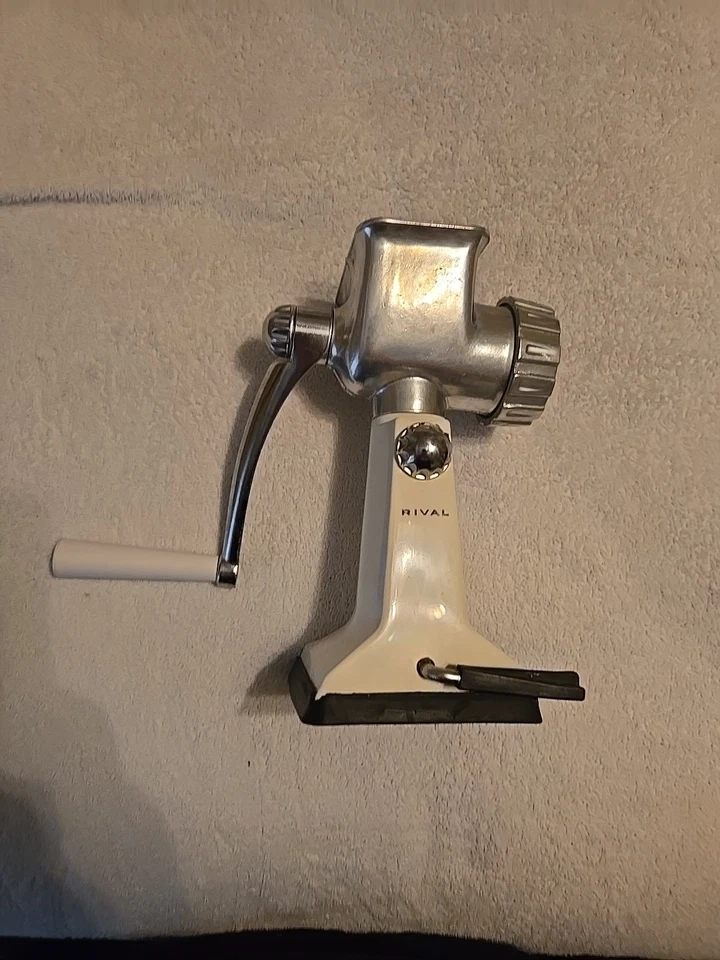 Vintage RIVAL Meat Grinder with Suction Base. White . Two blades - Image 2 of 4