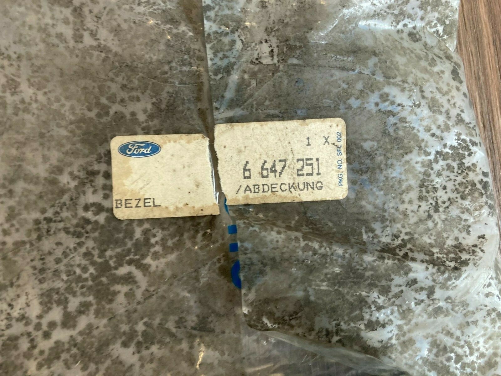Ford Escort Mk5 Front Door Speaker Cover Genuine OEM 6647251 