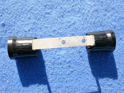 1946 Packard Plamor lamp socket with type 3 mounting bracket, Bakelite, 2 lamps - Picture 2 of 4
