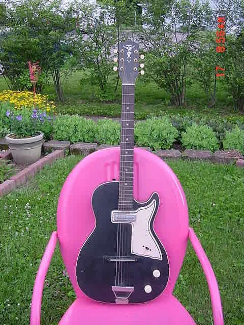 VINTAGE 1960'S ALDEN HARMONY STRATOTONE H45 BLACK & GOLD