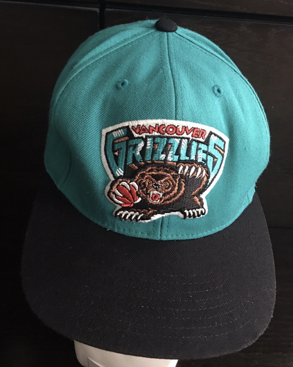 NBA VANCOUVER GRIZZLIES SNAPBACK CAP -OSFM - VTG 90'S