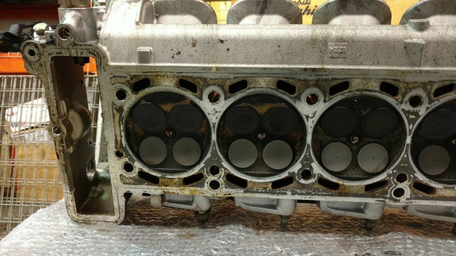 LAMBORGHINI MURCIELAGO LP640 DRIVER LEFT SIDE ENGINE CYLINDER HEAD OEM  46053700