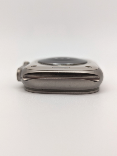 Apple Watch Ultra 49 mm A2622 bon état | Titane (sans bracelet) | GPS + LTE - Photo 3 sur 6