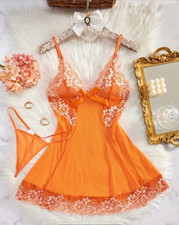 LACE NIGHT DRESS SIZE 6