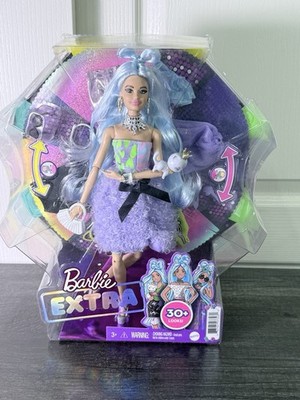 Mattel Barbie Extra Doll Blue Hair Mix & Match 30 Plus Looks 