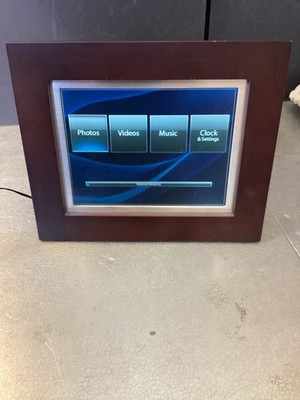Brookstone Design 10.4  Digital Picture Frame Chestnut Wood Color