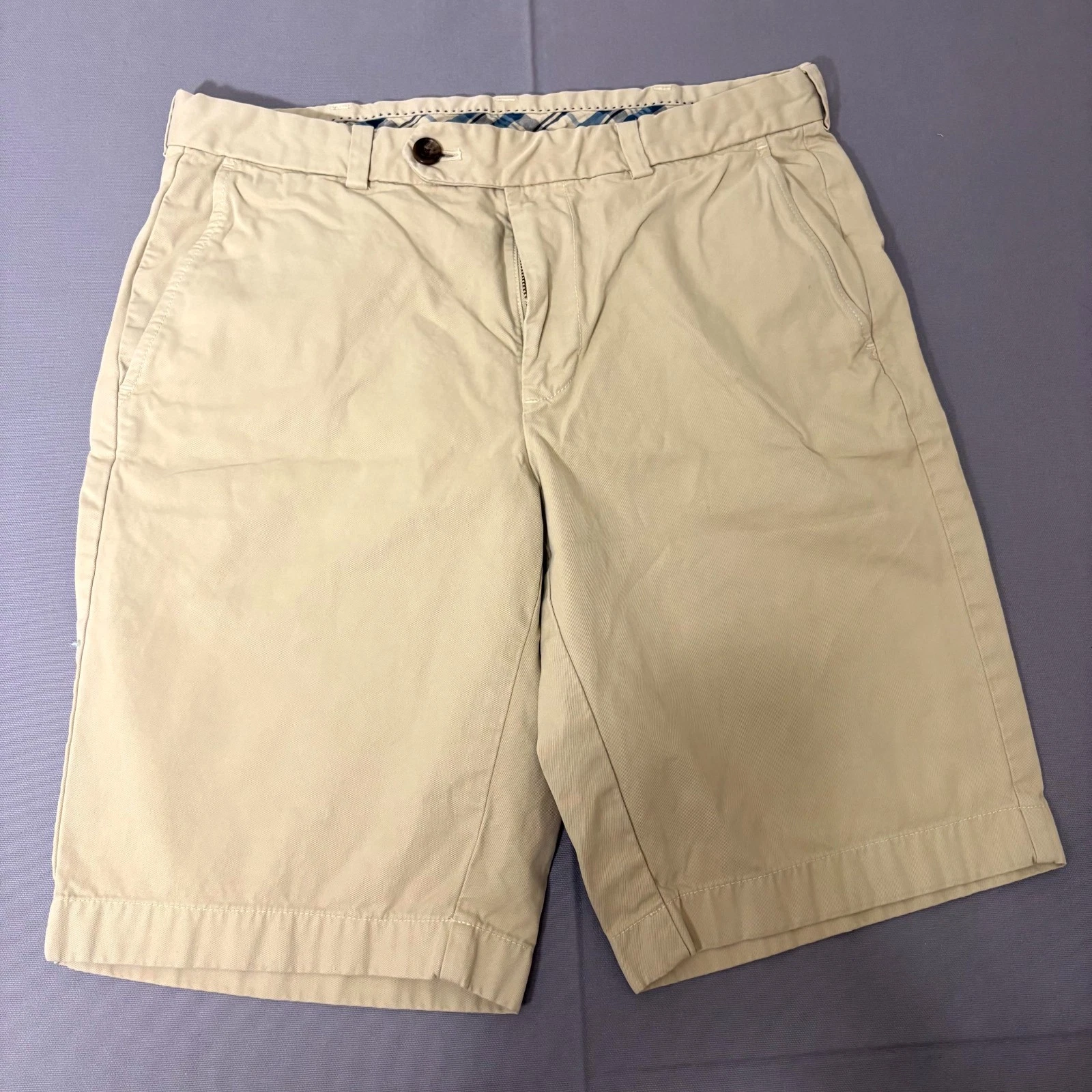 Brooks Brothers 1818 Bermuda Shorts Mens 33 Beige 11" Inseam Cotton Flat Front