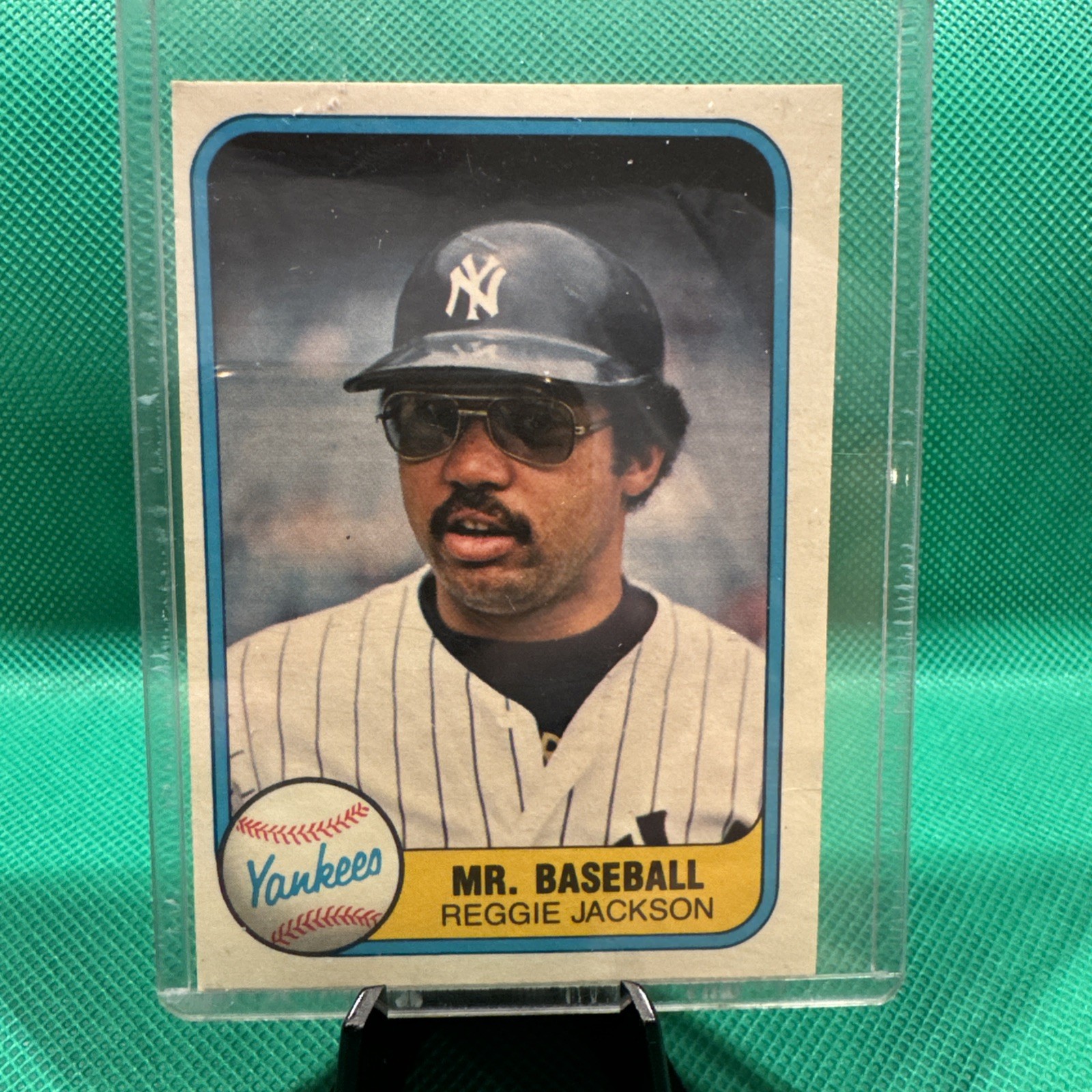 1981 Fleer #79 Reggie Jackson Portrait Variation Mr Baseball Yankees 79b