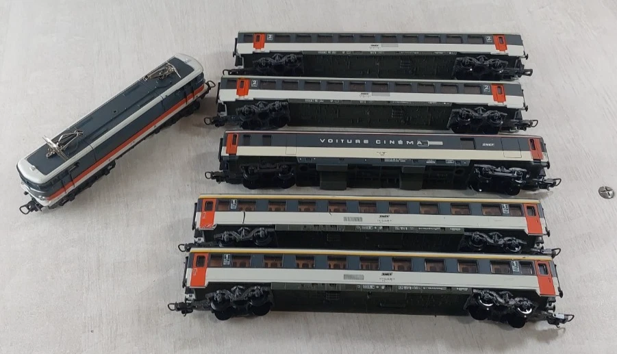 LIMA HO locomotive électrique CC 40101 # 1022 éclairage permanent d'un côté
