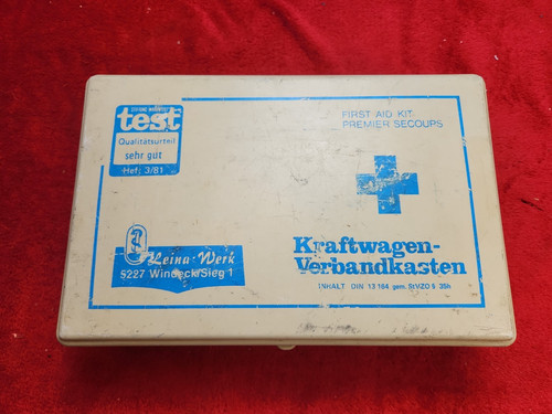 VTG German Car Emergency First Aid Kit BOX Kraftwagen Verbandskasten Leina-Werk