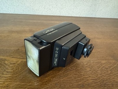 Metz mecablitz 32 Z-2 Blitzgerät   System SCA 3000 (TTL)   ungetestet
