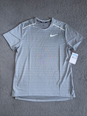 Herren Nike Miler Dri Fit Laufoberteil T-Shirt Grau Silber Medium NEU